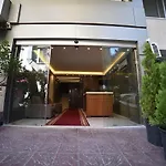 Al Jawhara Suites